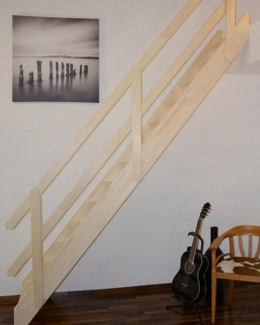 Raumspartreppe Augsburg Fichte - 60 cm Treppenbreite