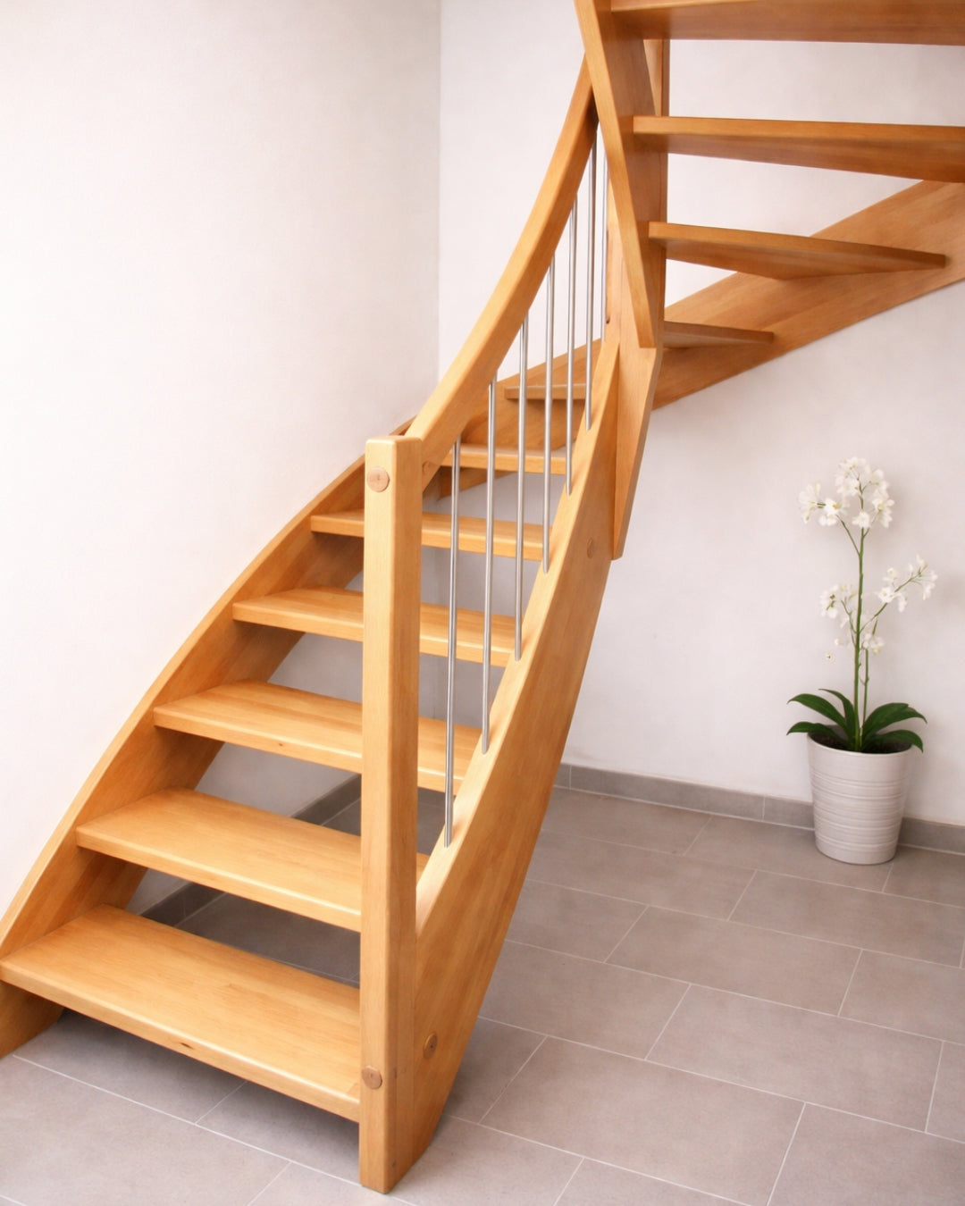 Treppe nach Maß 1/2 gewendelt Classic